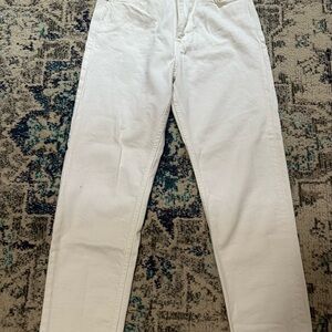 Zara Mom’s fit white high waisted jeans